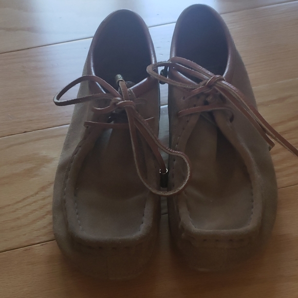 Lucky Brand moccasins - Picture 2 of 8